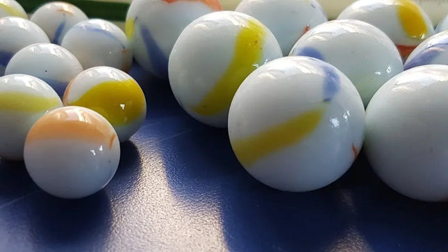 50 X Bolones 25mm Vidrio De Leche, Bolitas Tiritos Lechado con vetas de color
