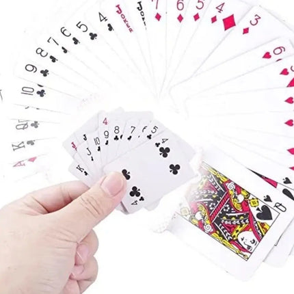 Mini Cartas Naipe Ingles 3 X 4cms. Mazo Miniatura Rojo Magia