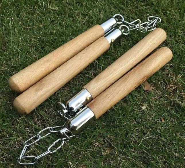 Nunchaku Madera Y Metal Cada Baston De 30 Cm Y 24 Cm Cadena