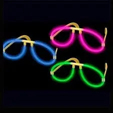 12 Orejas Flúor +12 Lentes Flúor +50 Pulseras +12 Globos Led