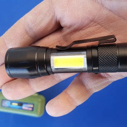 5x Linterna Led T6, USB Recargable 2 En 1, 800 Lúmenes Verde oscuro / Blanco